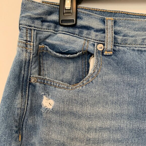 AMERICAN EAGLE HIGH RISE DISTRESSED JEANS SIZE 14 LONG - Picture 4 of 10